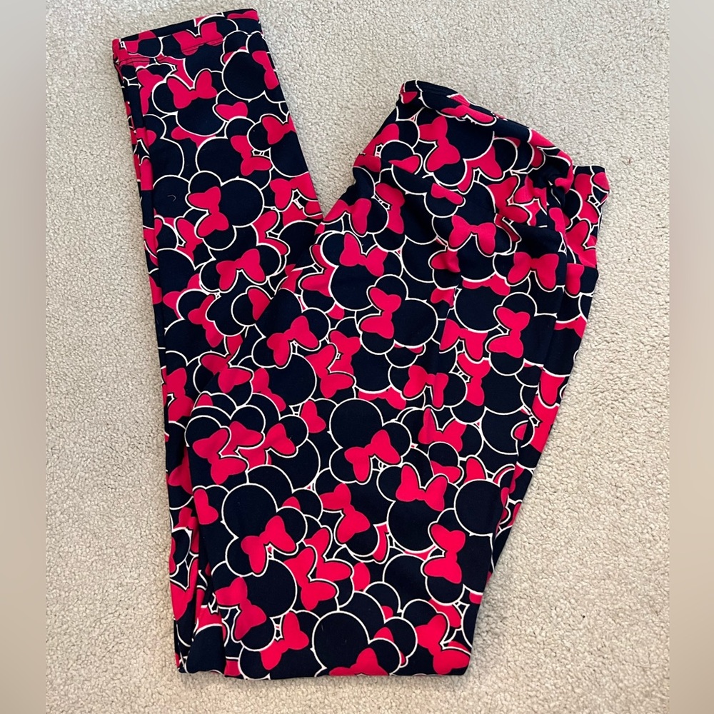 Brand New! Disney x LuLaRoe Leggings One Size
Minnie Mouse